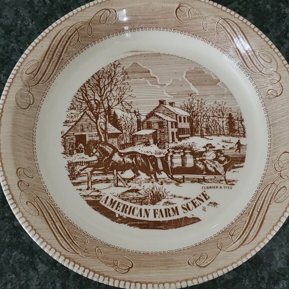 Vintage Royal China by Jeannette Glass Company  Pie Plate - Picture 1 of 3